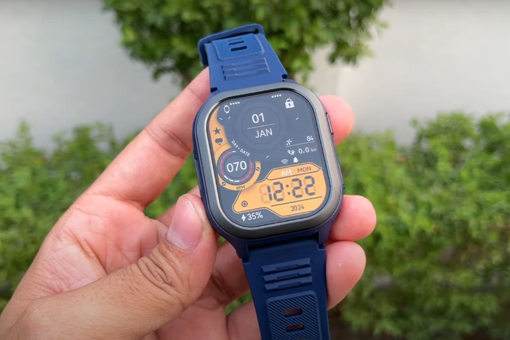Fire Boltt 4G Pro Smartwatch