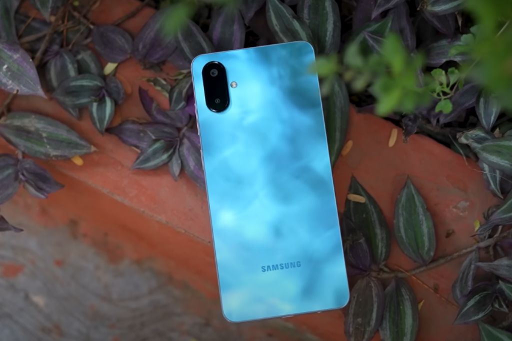Samsung Galaxy F06